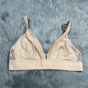All You Lively Nude Wireless Bralette Size Large